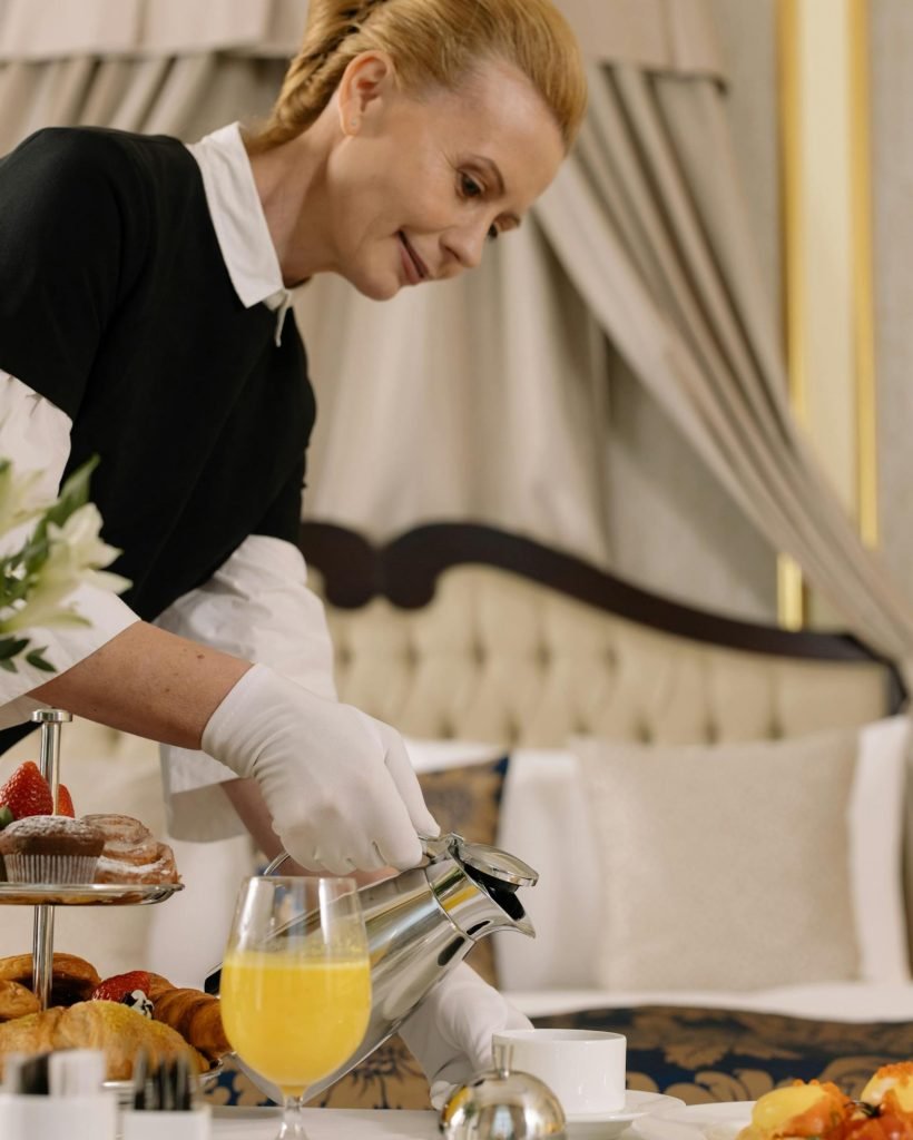 pexels-cottonbro-6466295